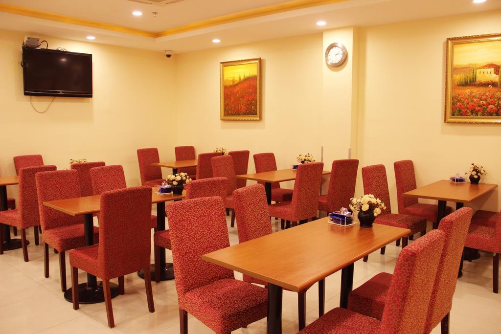 Hanting Express Qingdao South Chongqing Road Exterior foto